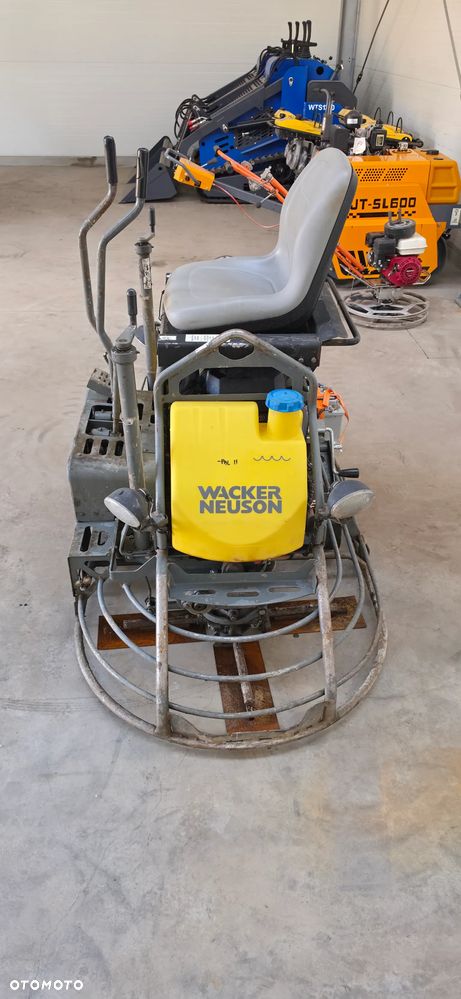 Zacieraczka samojezdna WACKER NEUSON CRT36 barikell - 6