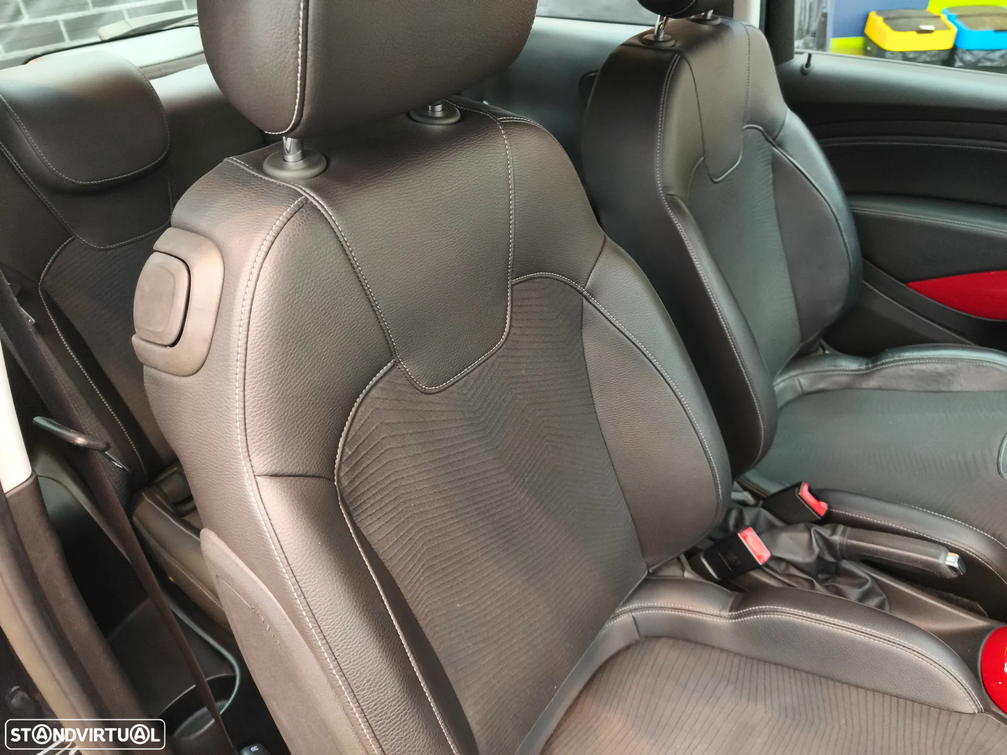 Opel Adam 1.2 ecoFLEX S&S Black Link - 18