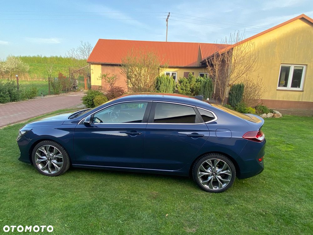 Hyundai i30 1.4 T-GDI Premium - 1