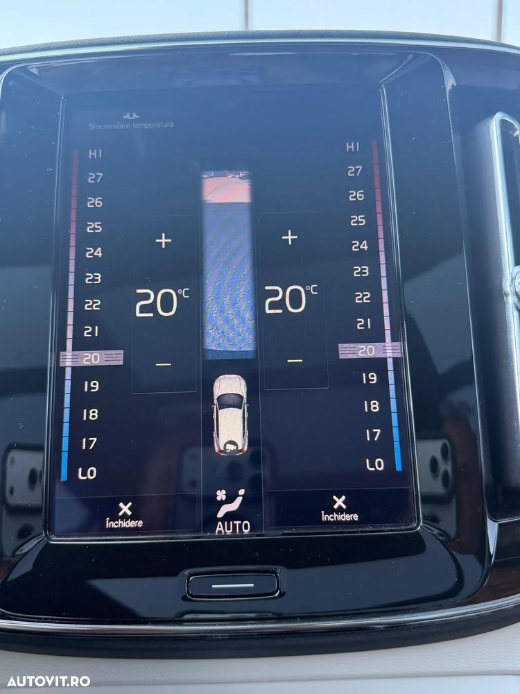 Volvo XC 40 D4 AWD Geartronic Inscription - 12