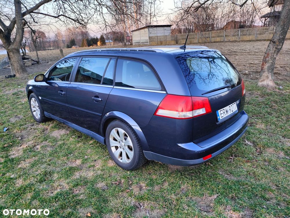 Opel Vectra 1.9 CDTI Cosmo - 12