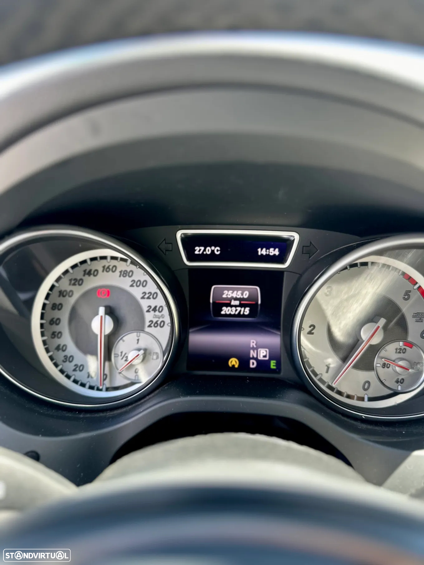 Mercedes-Benz CLA 200 - 12