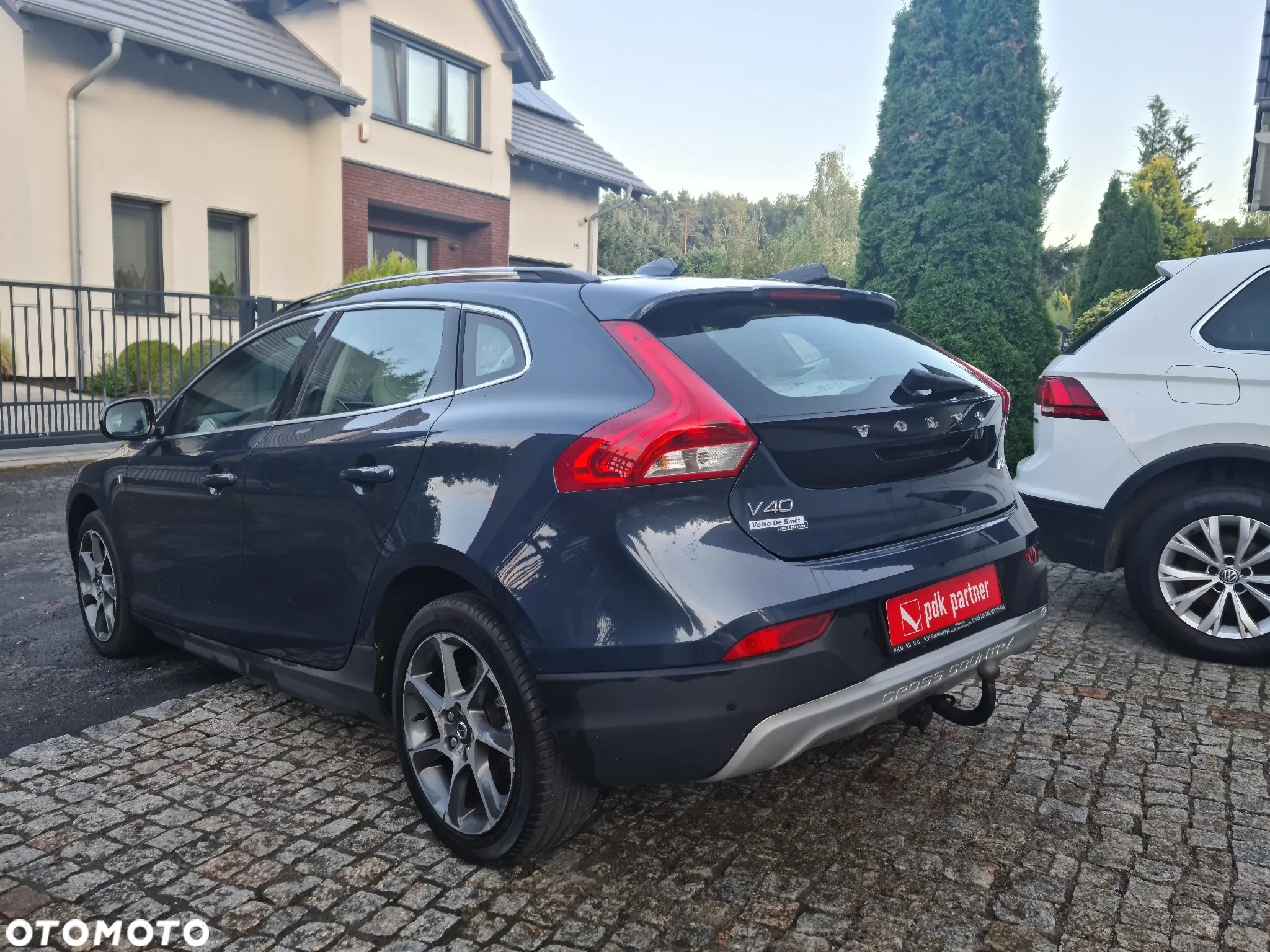 Volvo V40 D2 Drive-E R-Design Momentum - 29