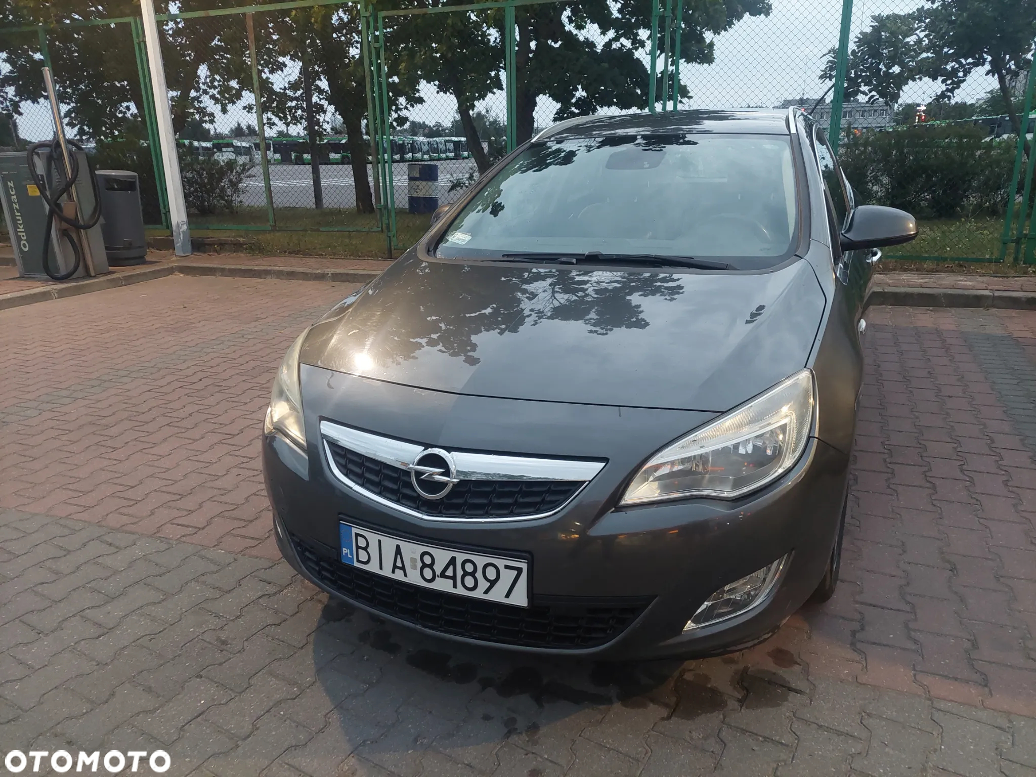 Opel Astra IV 2.0 CDTI Cosmo - 23