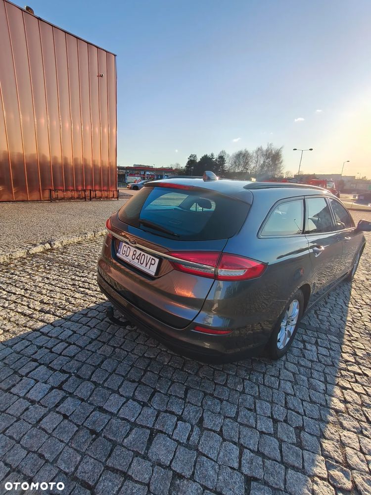 Ford Mondeo 2.0 EcoBlue Trend - 4