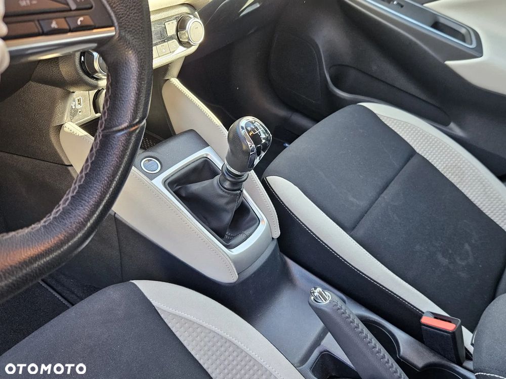 Nissan Micra 1.0 DIG-T Tekna - 31