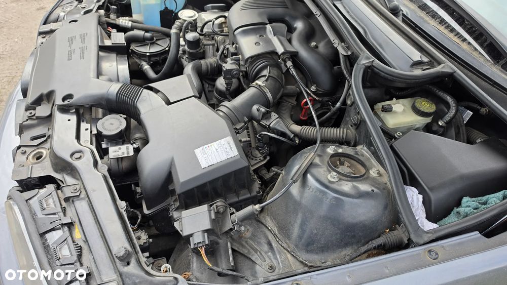 BMW Seria 3 - 16