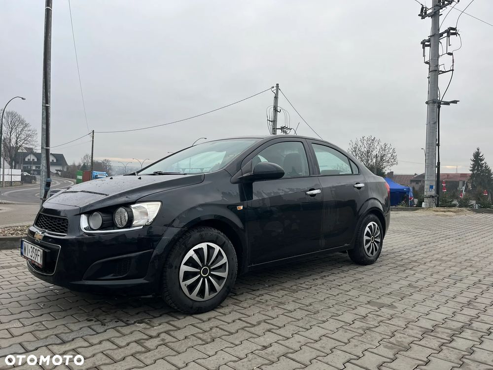 Chevrolet Aveo - 3