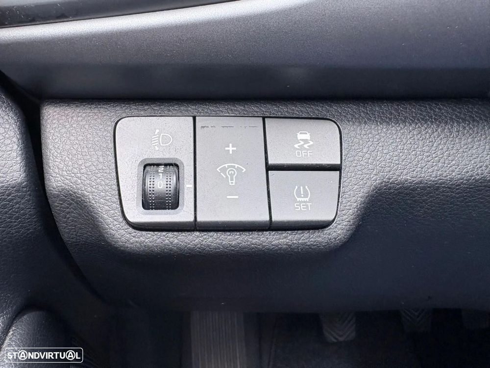 Kia Rio 1.2 CVVT Urban - 34
