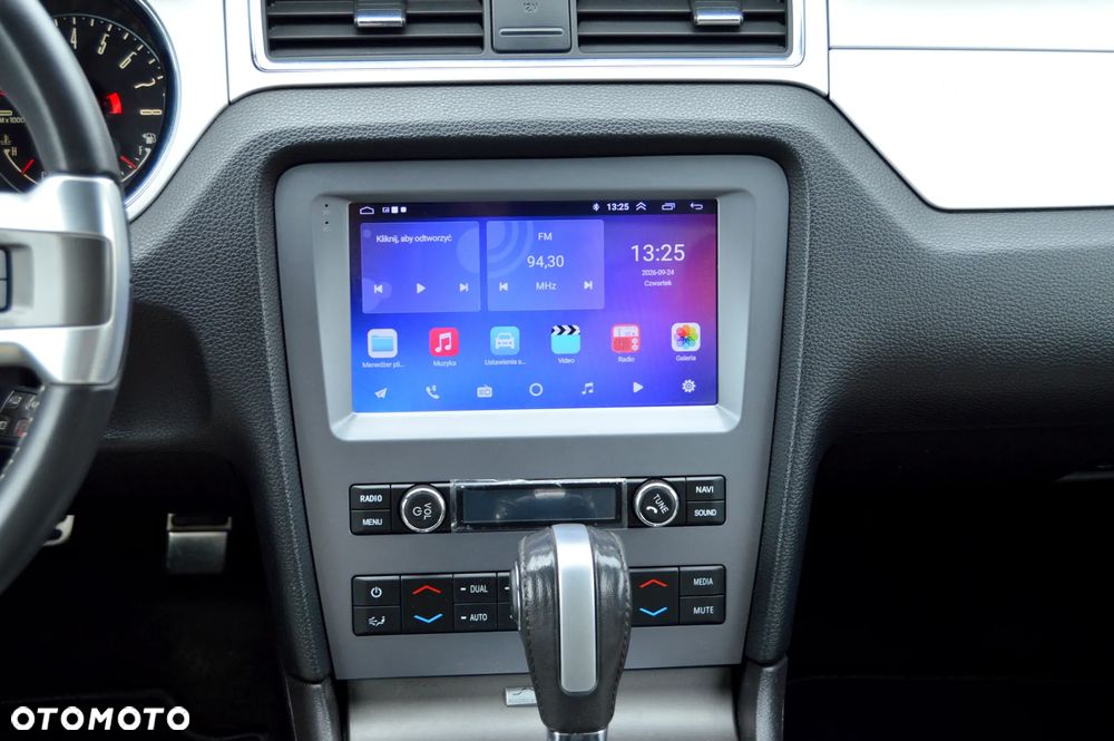 Ford Mustang 3.7 V6 Premium - 19