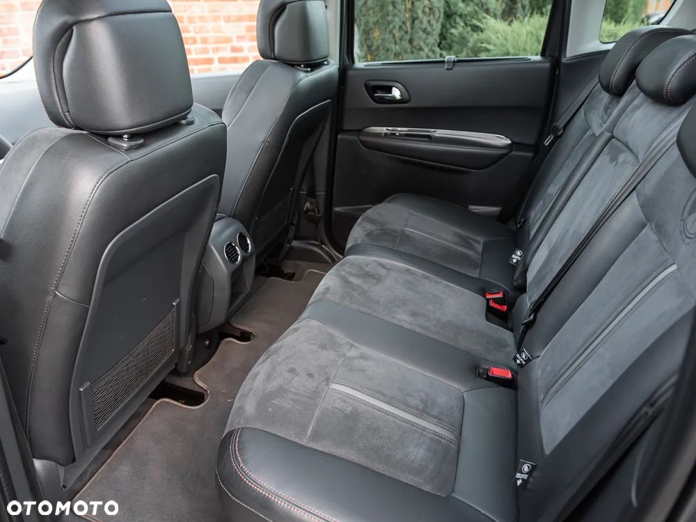 Peugeot 3008 1.6 BlueHDi Crossway S&S EAT6 - 26