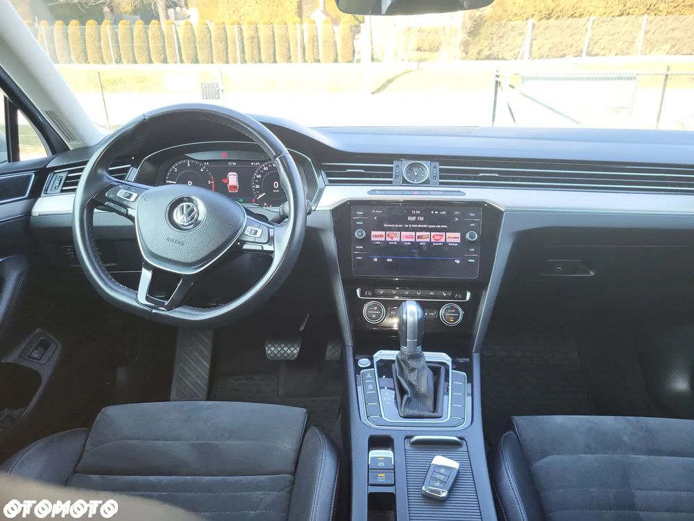 Volkswagen Passat 2.0 TDI BMT Highline DSG7 - 8