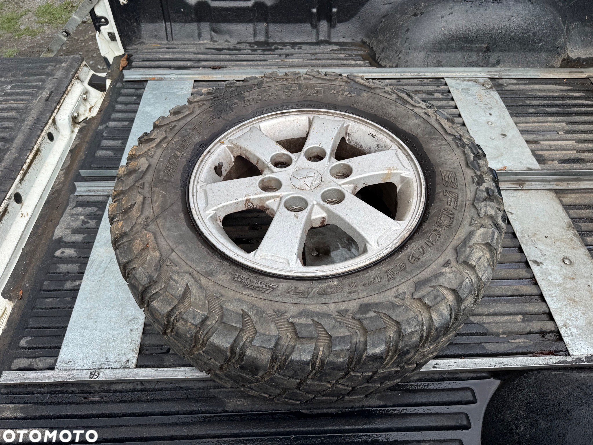 Mitsubishi L200 - 18