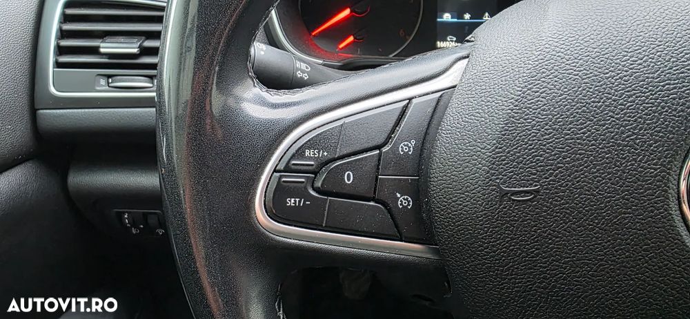 Renault Megane BLUE dCi 115 Equilibre - 20