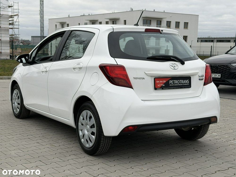 Toyota Yaris - 7