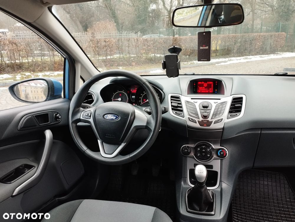 Ford Fiesta 1.25 Titanium - 11