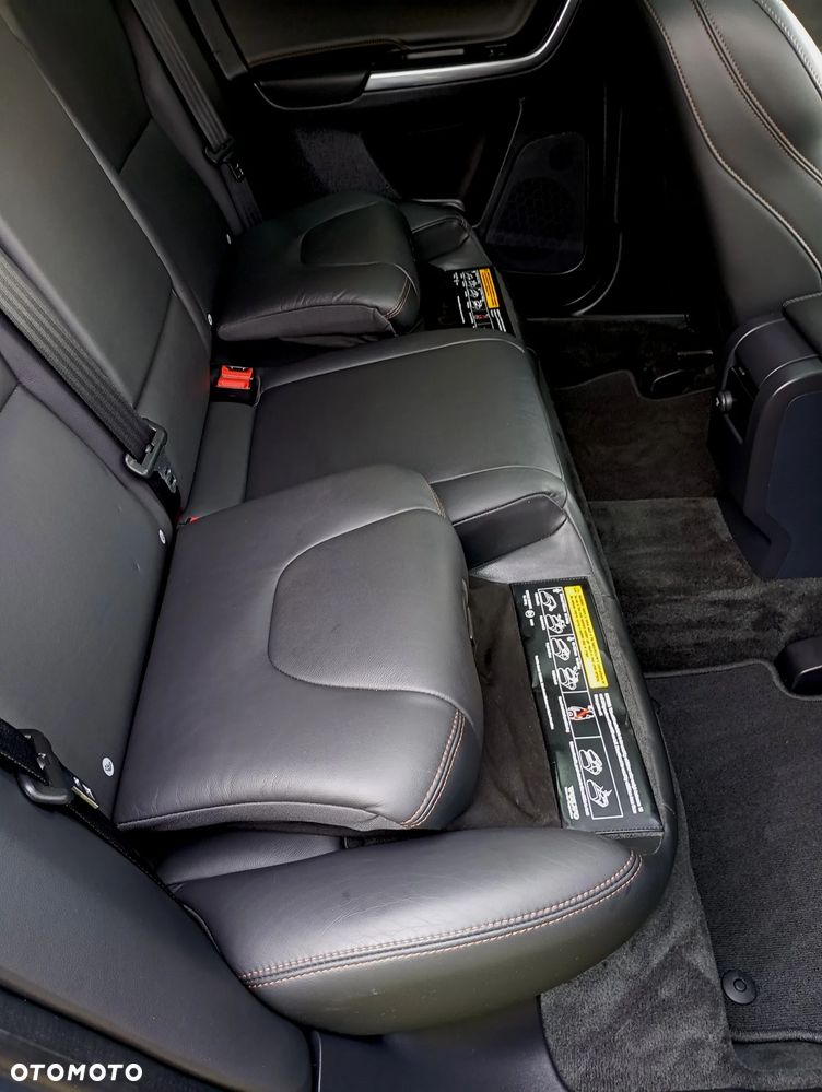 Volvo XC 60 D3 Geartronic Summum - 27