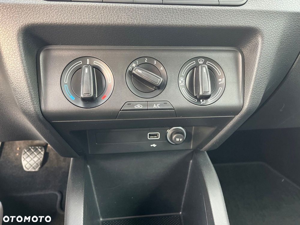 Skoda Fabia 1.0 TSI Ambition - 26