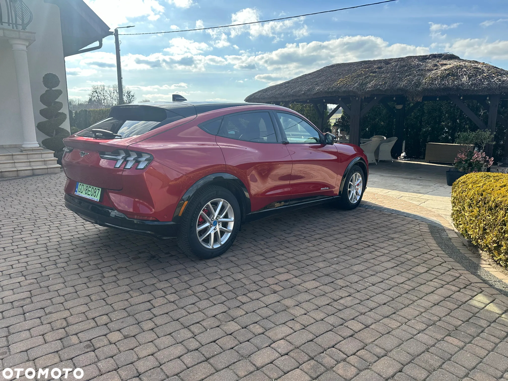 Ford Mustang Mach-E 91 kWh AWD Premium - 13