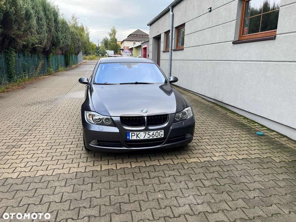 BMW Seria 3 325d - 1