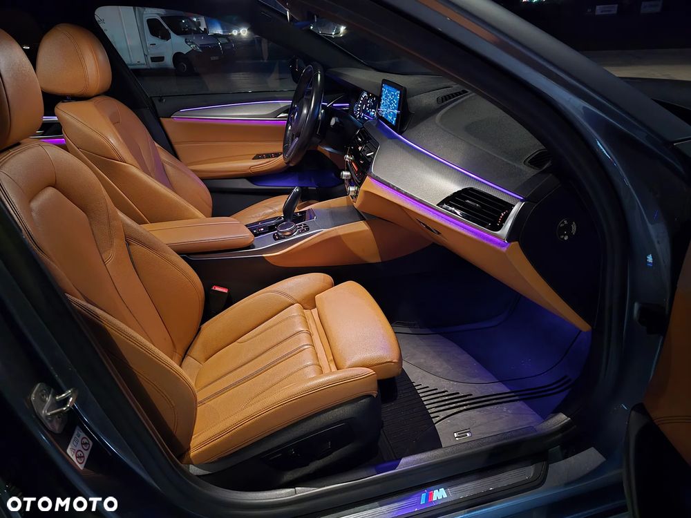 BMW Seria 5 520d - 13