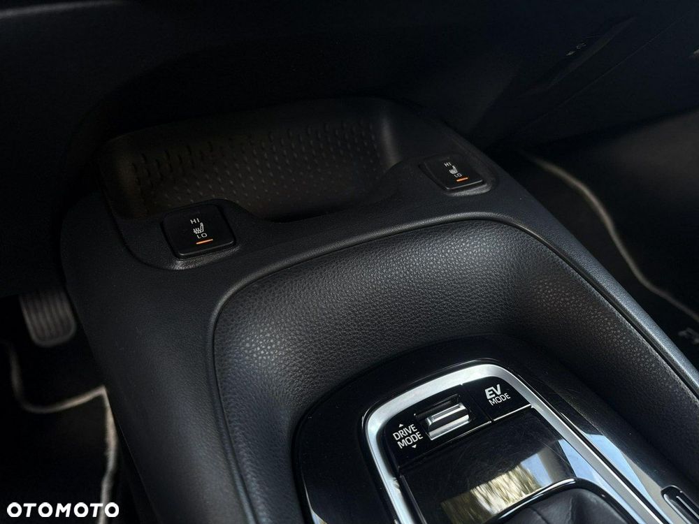 Toyota Corolla 1.8 Hybrid Comfort - 26