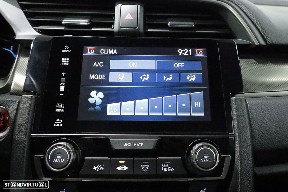 Honda Civic 1.0 i-VTEC Executive Premium CVT - 10