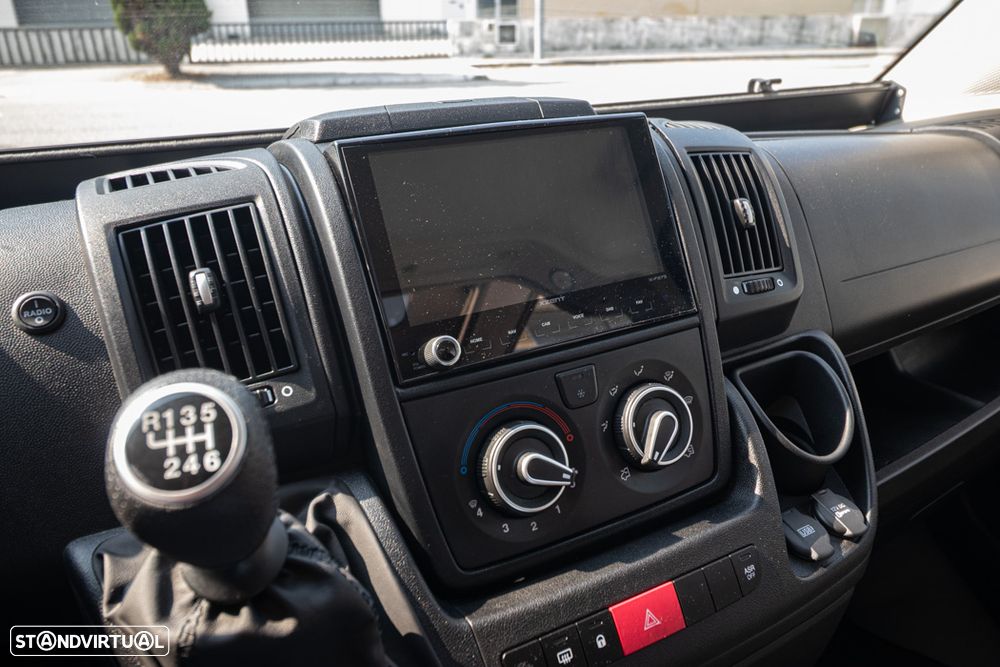 Peugeot Boxer BRAVIA SWAN 599 - 22