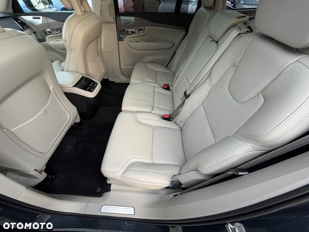 Volvo XC 90 B5 D AWD Geartronic Inscription - 35