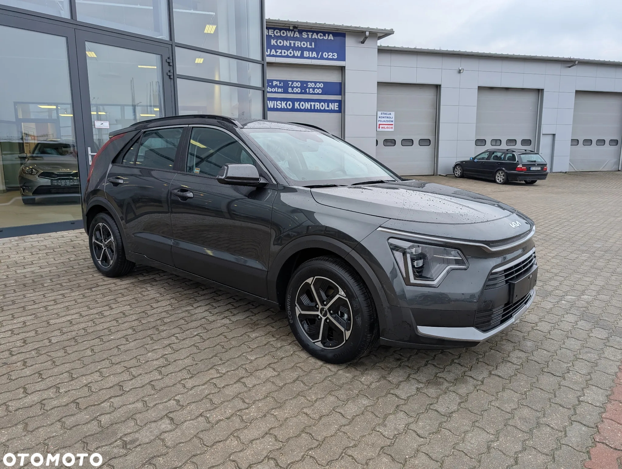 Kia Niro 1.6 GDI Hybrid M - 4