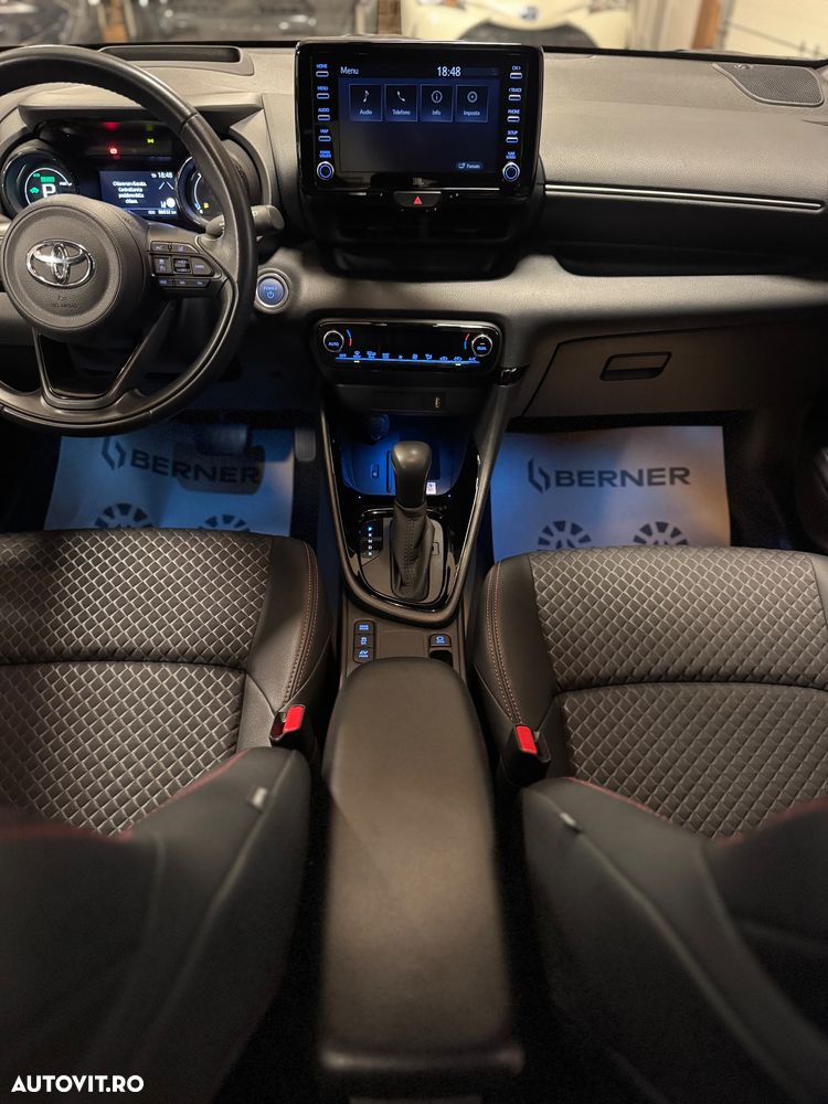 Toyota Yaris 130 1.5 VVT-i Style - 11