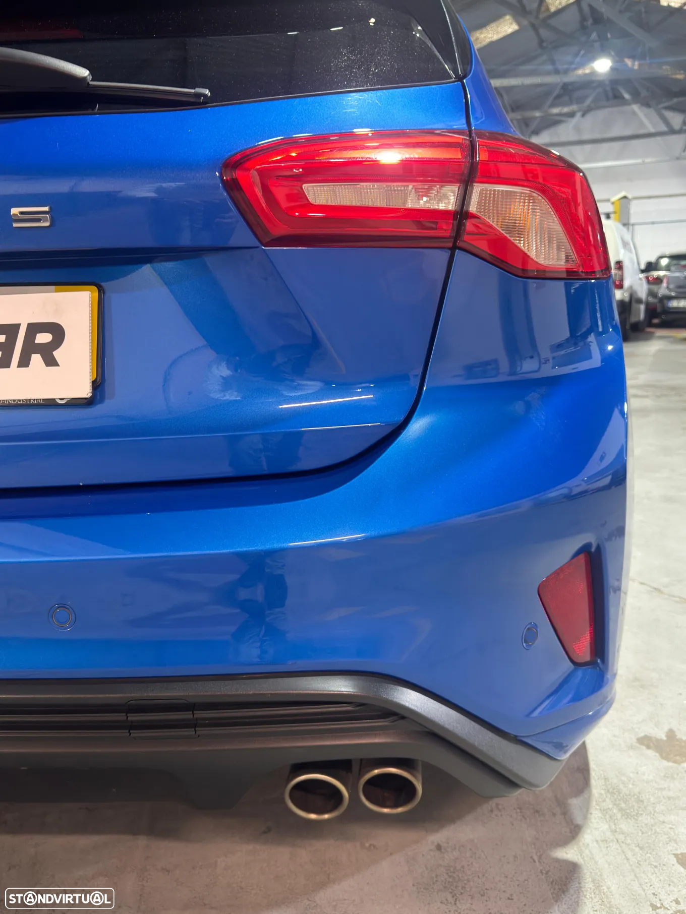 Ford Focus 1.0 EcoBoost MHEV ST-Line - 11