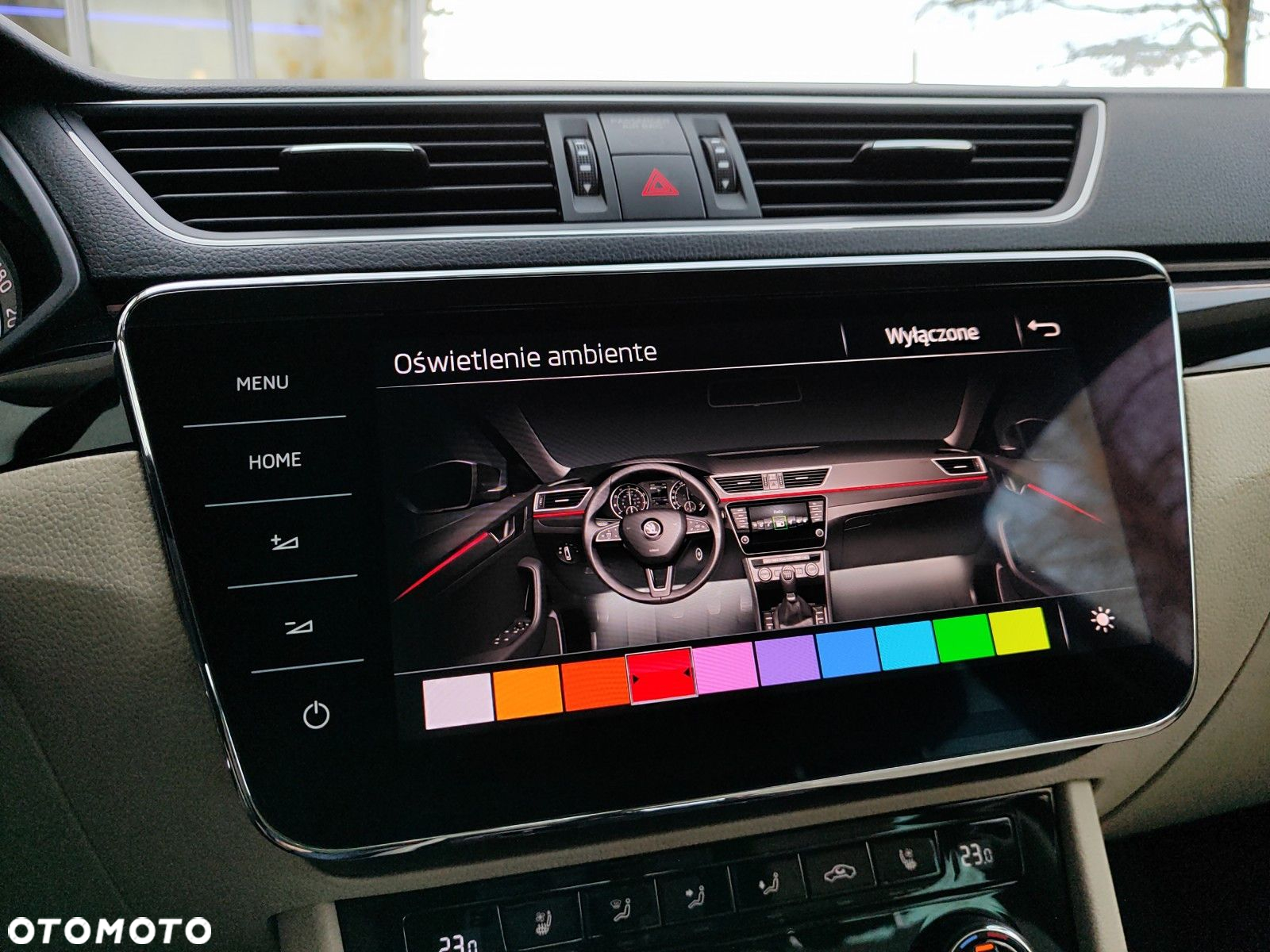 Skoda Superb 2.0 TSI 4x4 L&K DSG - 36