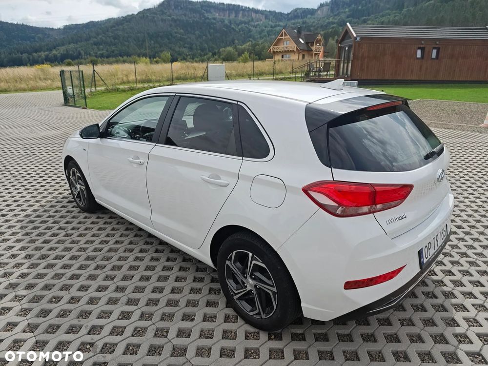 Hyundai i30 1.5 T-GDI 48V Smart - 4
