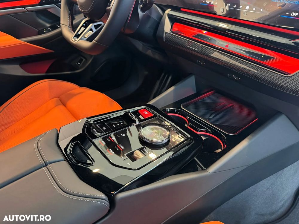 BMW M5 xDrive AT PHEV - 17