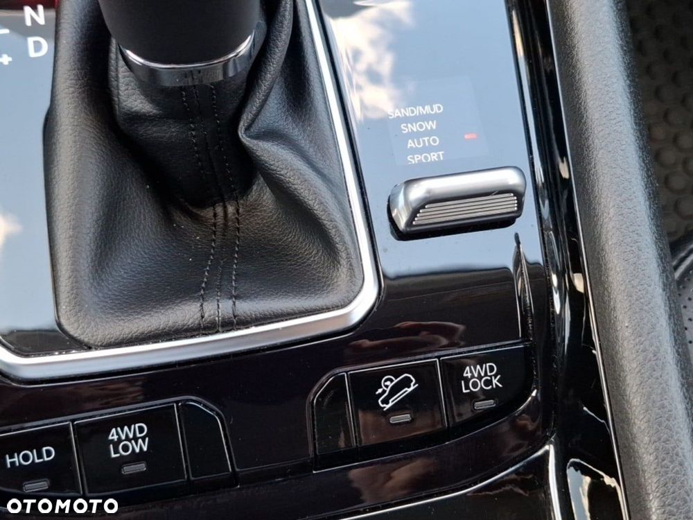 Jeep Compass - 32