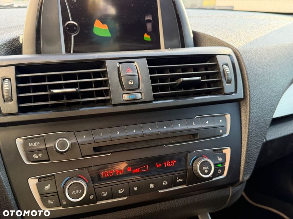 BMW Seria 1 - 25