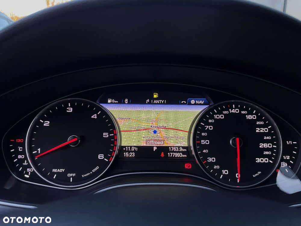 Audi A6 Avant 2.0 TDI Ultra S tronic - 22