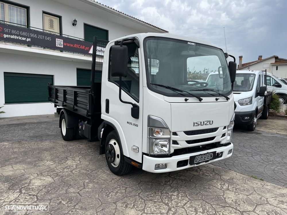 Isuzu NKR 3 - 2