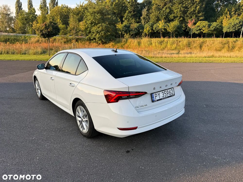 Skoda Octavia 1.5 TSI ACT Ambition - 4