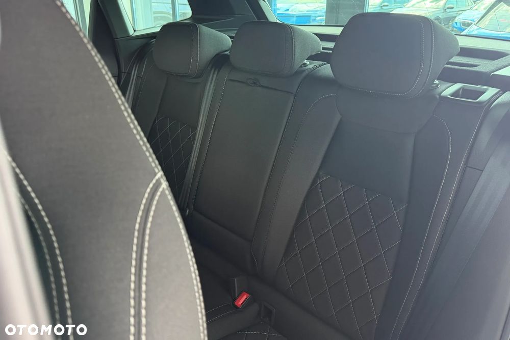 Skoda Karoq 1.5 TSI ACT Sportline DSG - 12