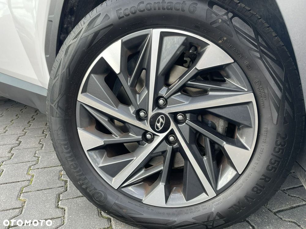 Hyundai Tucson - 8