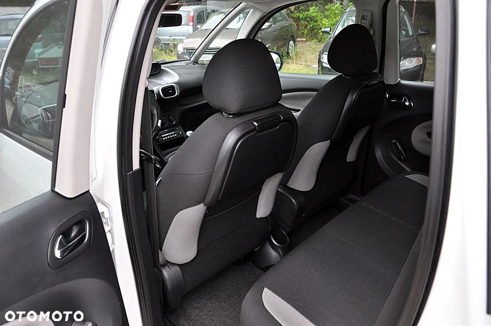 Citroën C3 Picasso 1.4i Seduction - 25