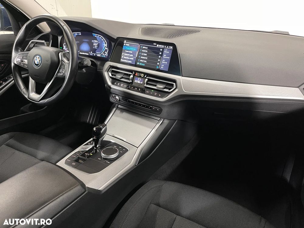 BMW Seria 3 320e Aut. - 9