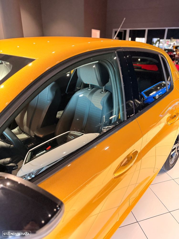 Peugeot 208 1.2 PureTech Allure - 10