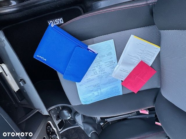 Dacia Duster 1.6 16V 105 4x2 Celebration - 12