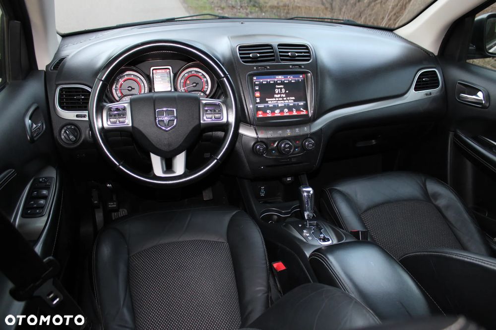 Dodge Journey - 11
