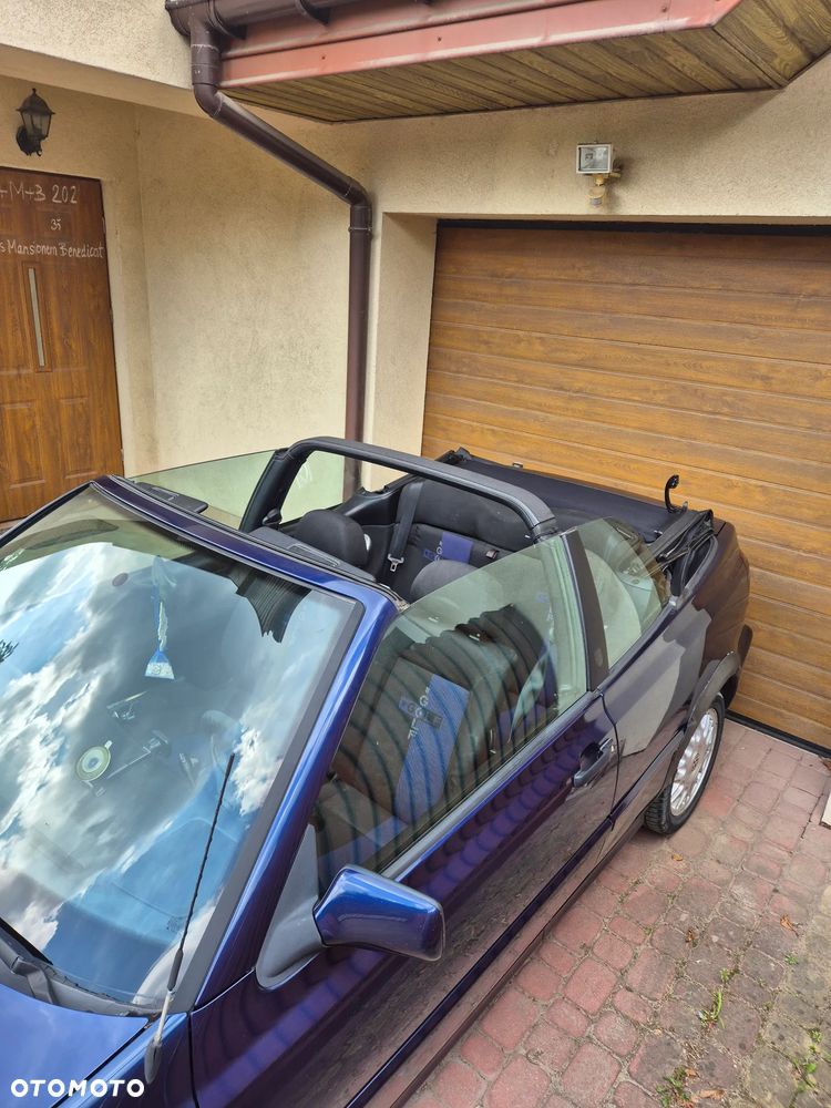 Volkswagen Golf 1.8 GL - 8