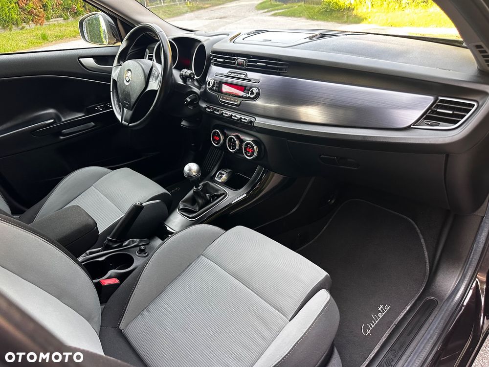 Alfa Romeo Giulietta 1.4 TB 16V Business - 24