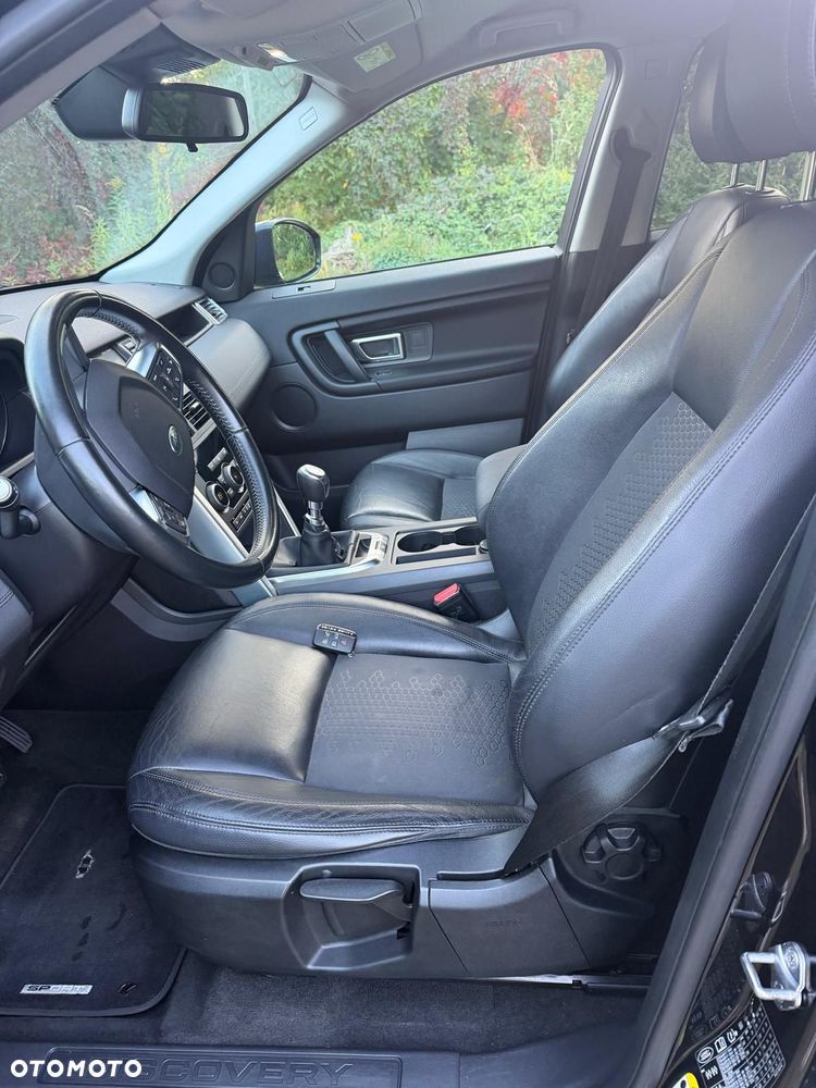 Land Rover Discovery Sport - 15